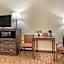 Comfort Inn At Thousand Hills