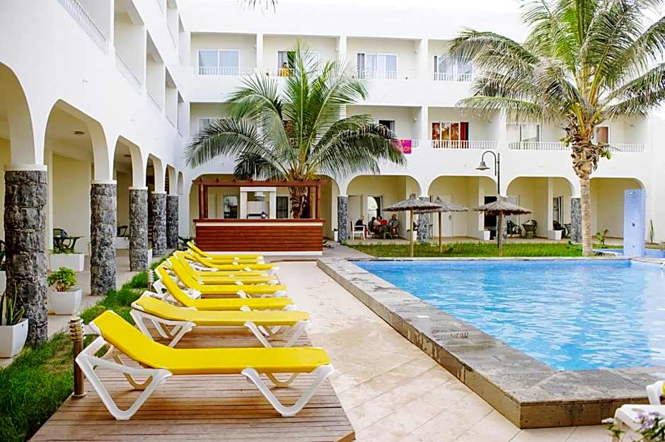 Ouril Pontao Hotel