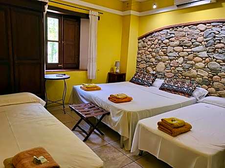 Deluxe Double Room with Bath