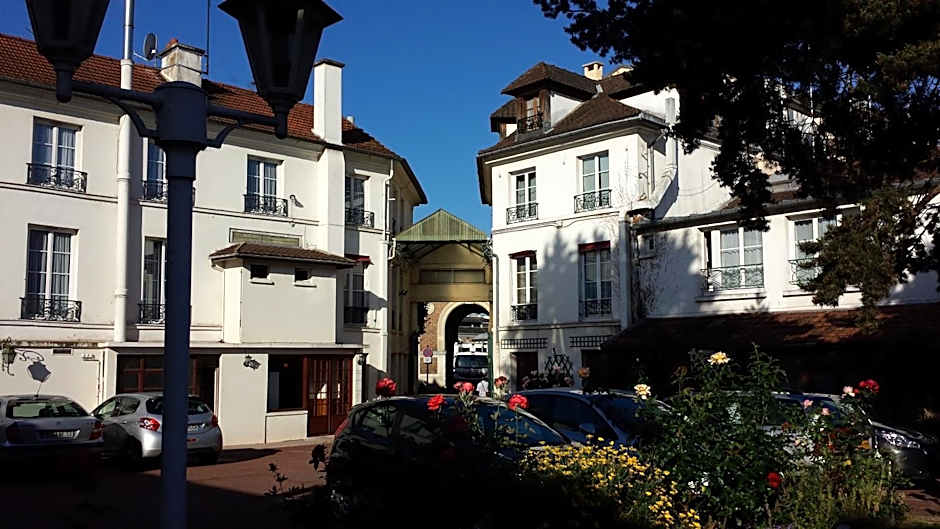 Hôtel du Cheval Rouge