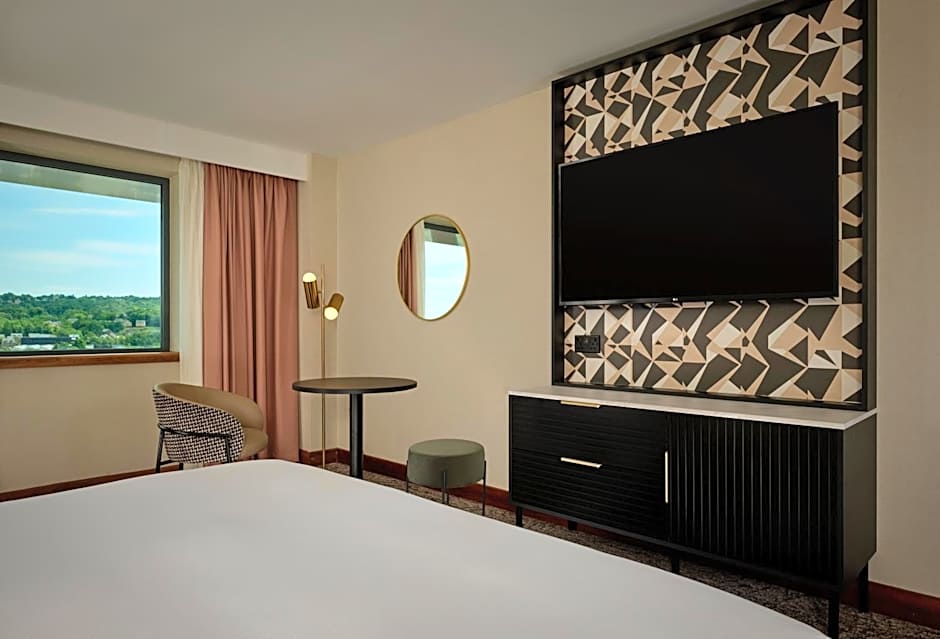 DoubleTree By Hilton Sheffield City