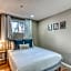 Boho Retreat w/King Bed on Bow River Pathway