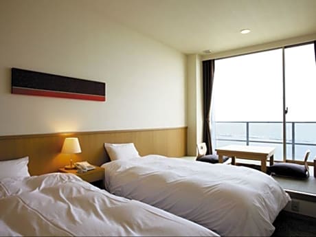 Ocean View Single