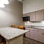 Comfort Inn & Suites Madison - Airport
