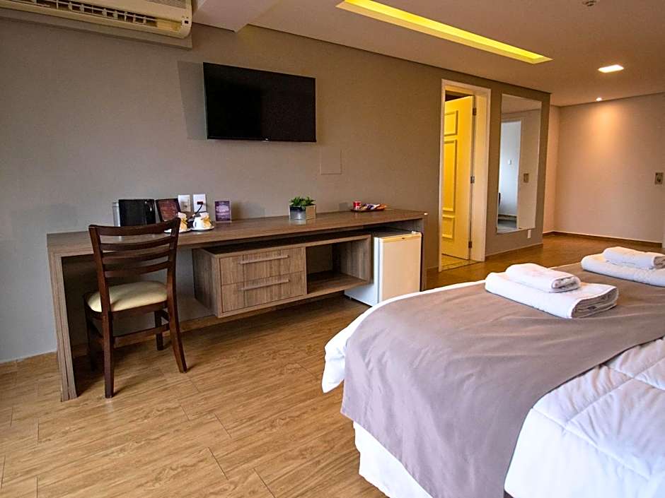 Continental Inn Hotel