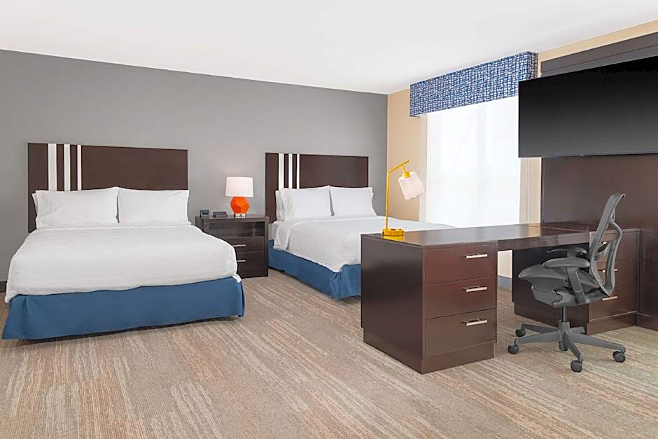 Photo 1 of 6 of Studio 2 Queen Beds, Hearing/Mobility Accessible, Bathtub
