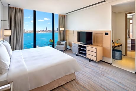 Executive Sea View Suite  with Balcony
