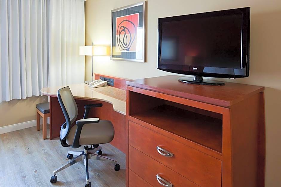 Holiday Inn Hotel & Suites Maple Grove Northwest Minneapolis-Arbor Lakes By IHG