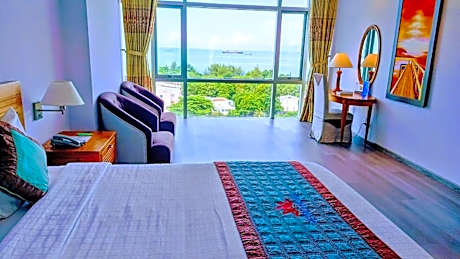 Double Room with Mountain View