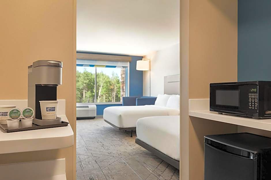 Holiday Inn Express And Suites Rhinelander By IHG