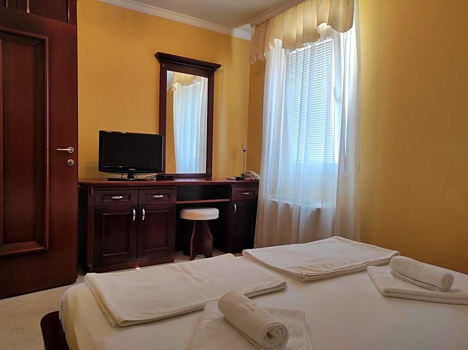 Hotel Mimoza