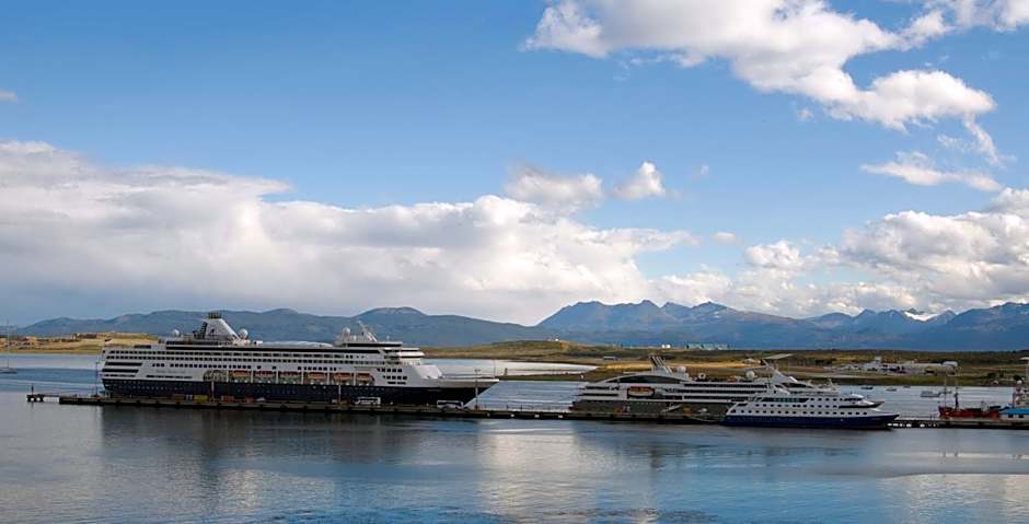 Cilene Del Faro Suites & Spa