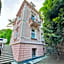 KRTEK , 2 Beds, Theme Room, Free Parking