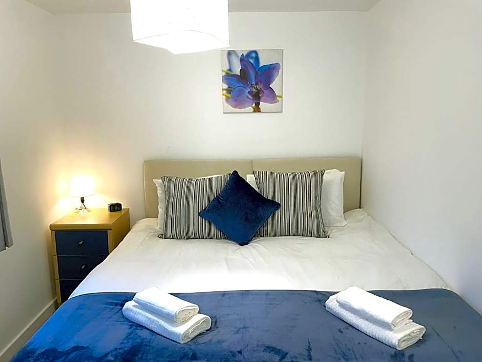 Cosy Family Home - Coventry City Centre - Entire House