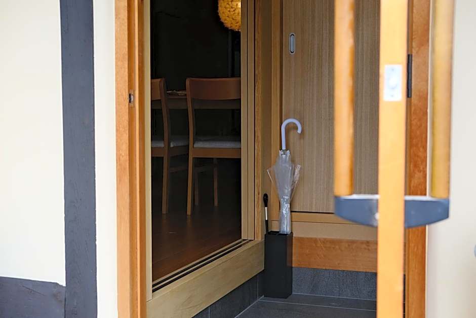 Sloom Kyoto Reclusive Kyo-Machiya in Higashiyama