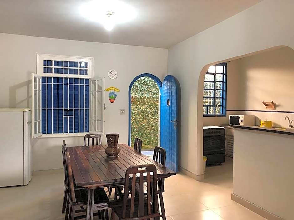 Pé na Areia com Piscina e Churrasqueira - 2 suítes