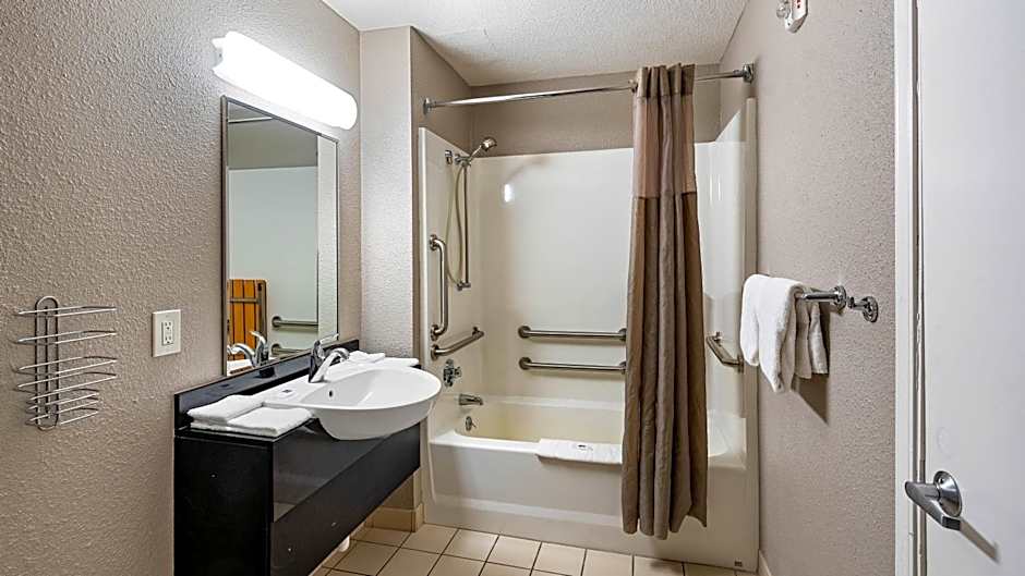 Motel 6-Kalispell, MT