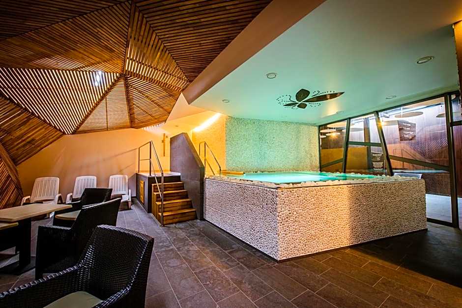 Hotel Thermal ŠÍRAVA