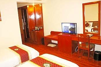 Central Hotel