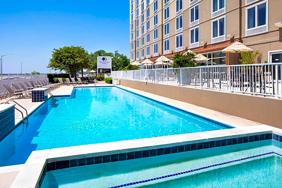DoubleTree by Hilton Biloxi