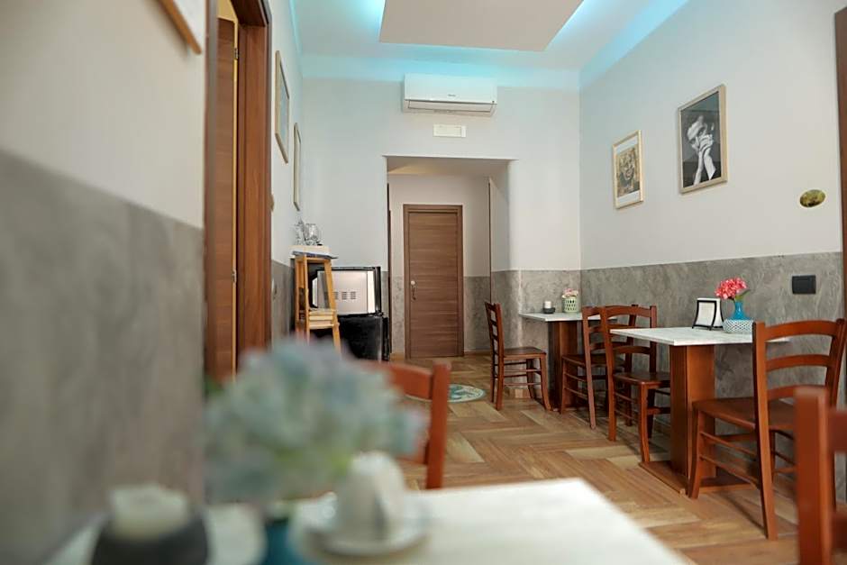 Authentic Neapolis in the hearth of the center