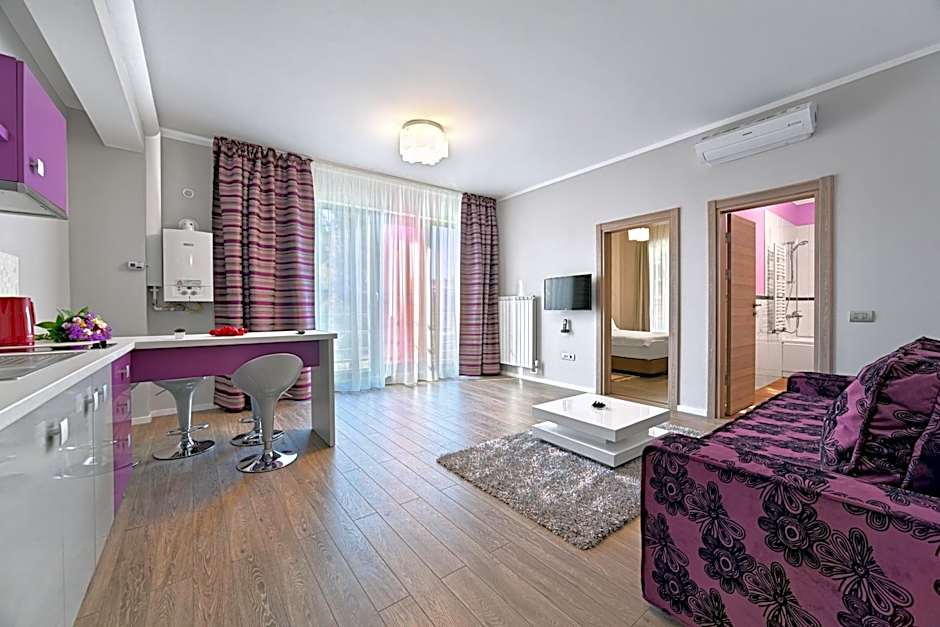 Tomis Garden Apartments Mamaia