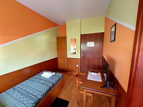 Single Room with Bathroom