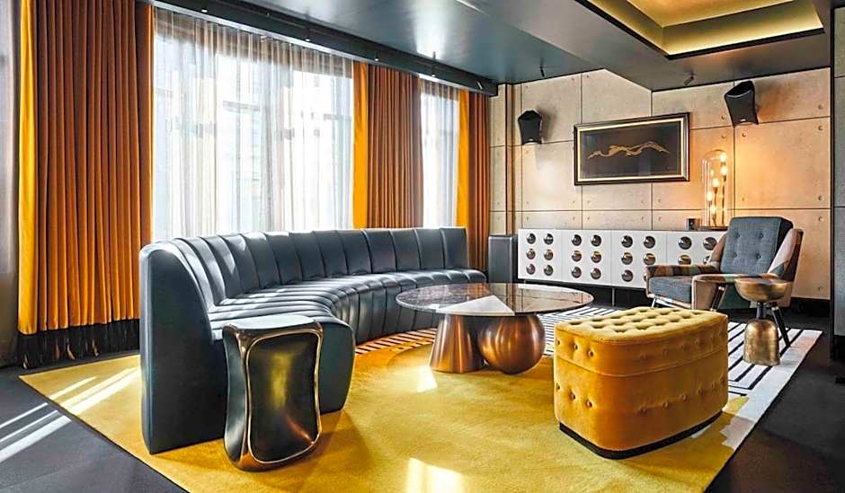 Chateau Denmark London