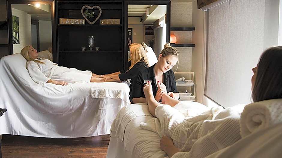 Blue Heart Mountain Studio Dream Walk to slopes, tennis