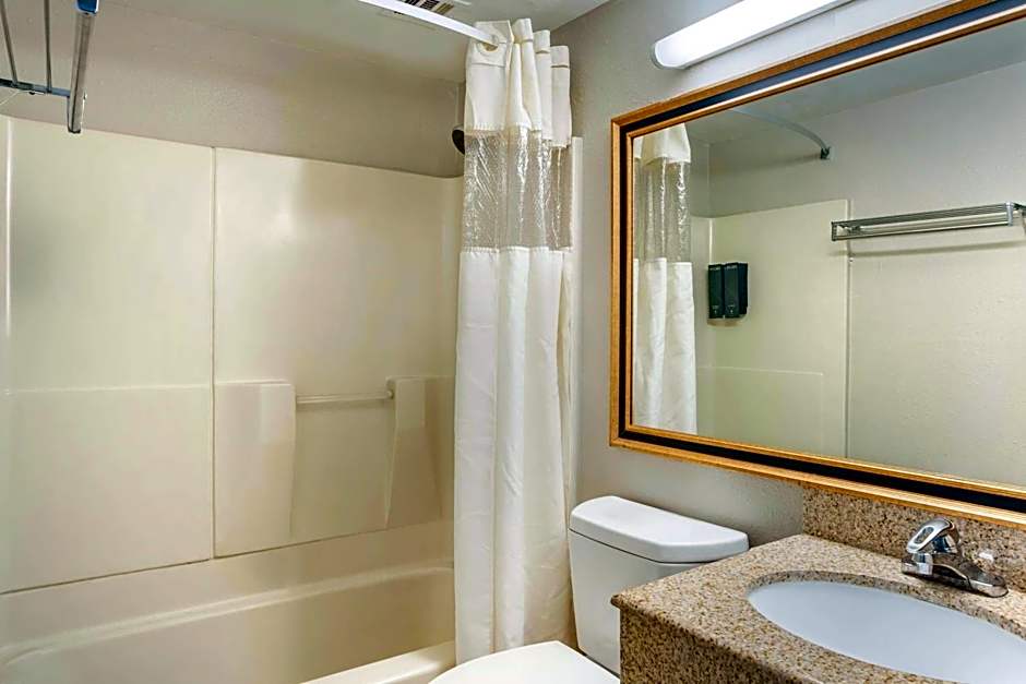 Days Inn by Wyndham Wrightstown McGuire AFB/Bordentown