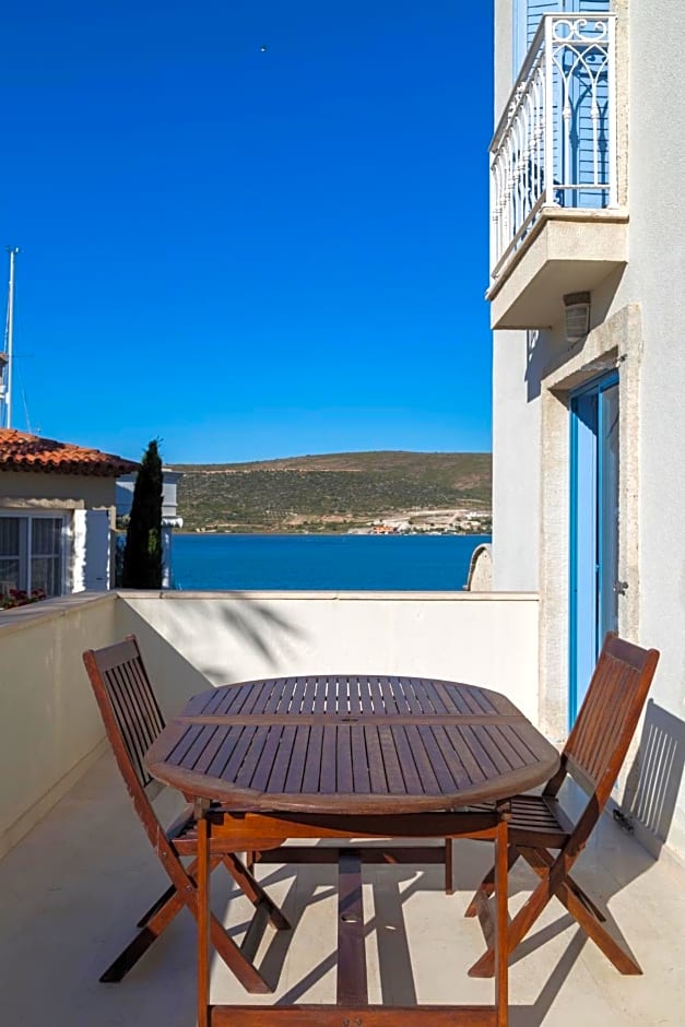 Port Alacati Hotel