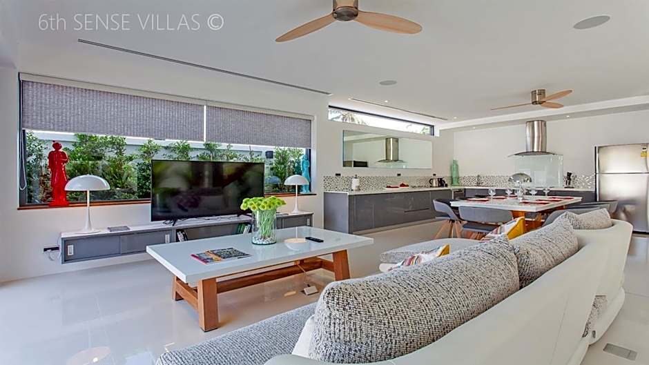 Exquisite 4BR Boutique Pool Villa Samakki Garden in Rawai