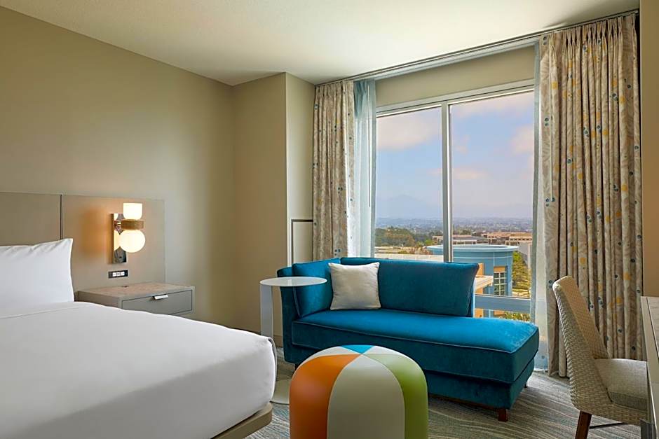 Renaissance by Marriott ClubSport Aliso Viejo Laguna Beach Hotel