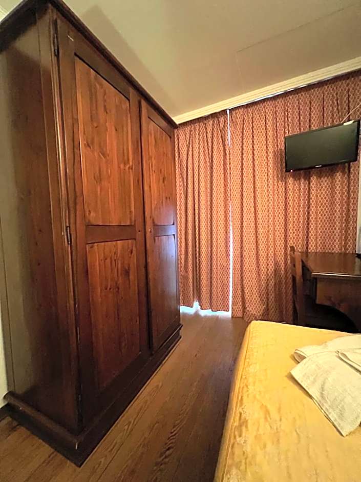 HG Hotel Italia