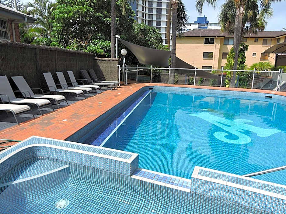 Aristocrat Apartments