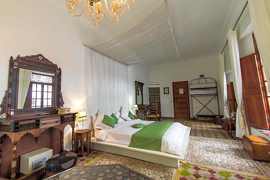 Riad 53 Fes - Luxury Oasis
