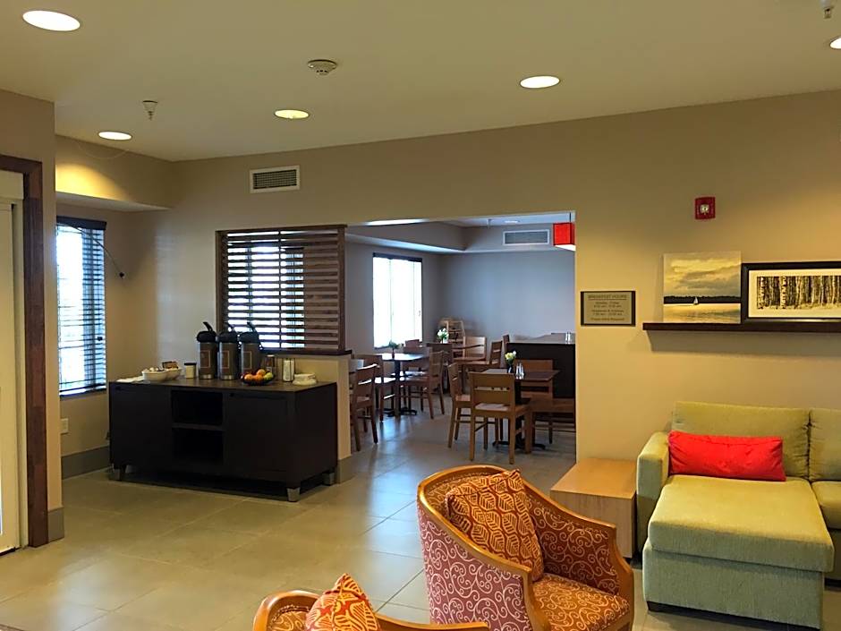 Country Inn & Suites by Radisson, Lima, OH