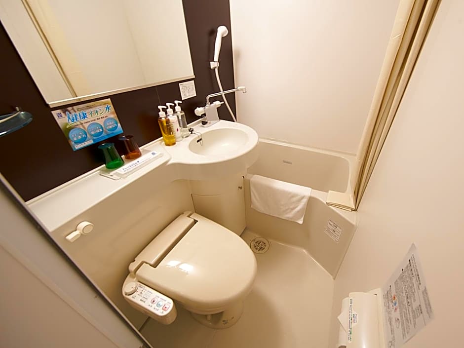 Super Hotel Mihara Ekimae