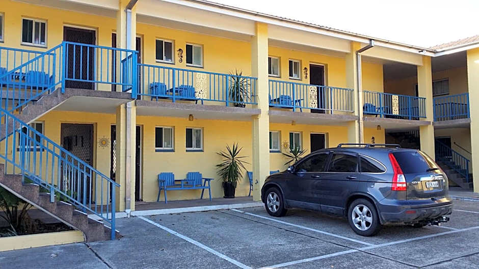 Harrington Village Motel