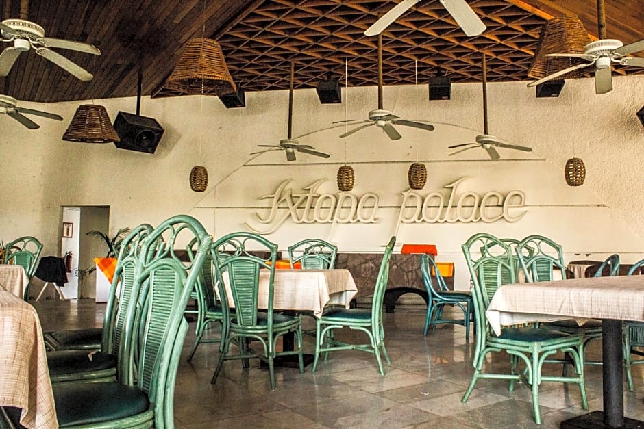 Ixtapa Palace