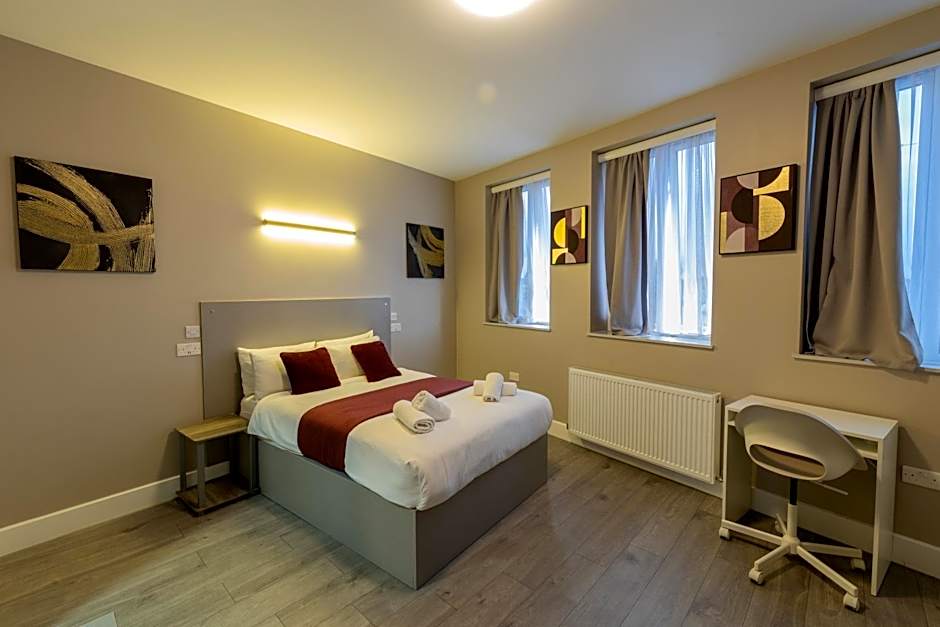 Paragraph Palmers Green - Tottenham Stadium