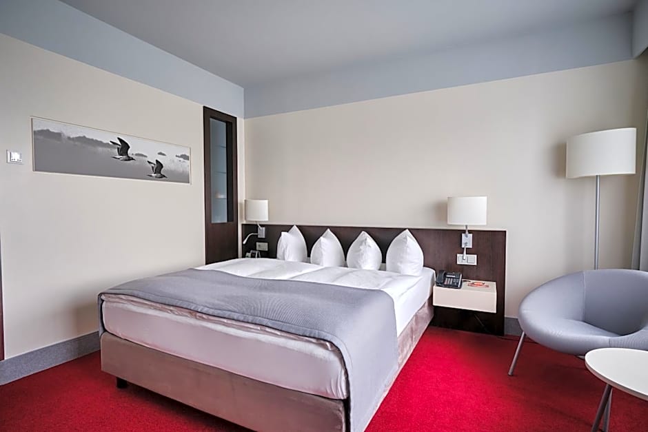 Holiday Inn Berlin Airport - Conference Centre By IHG