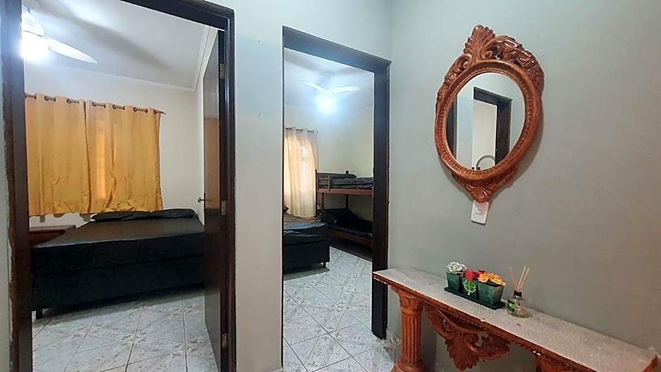 Piscina, Churrasqueira, Wi-Fi, SmartTv, 4dorm, Comércios na porta