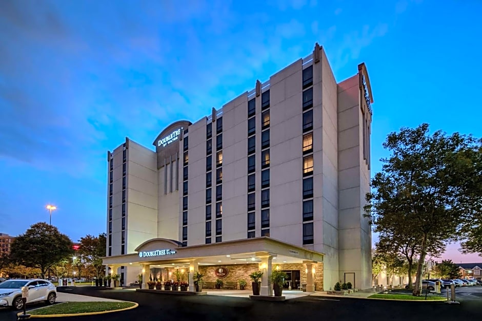 DoubleTree By Hilton Philadelphia Airport