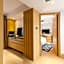 Caravel Hotel