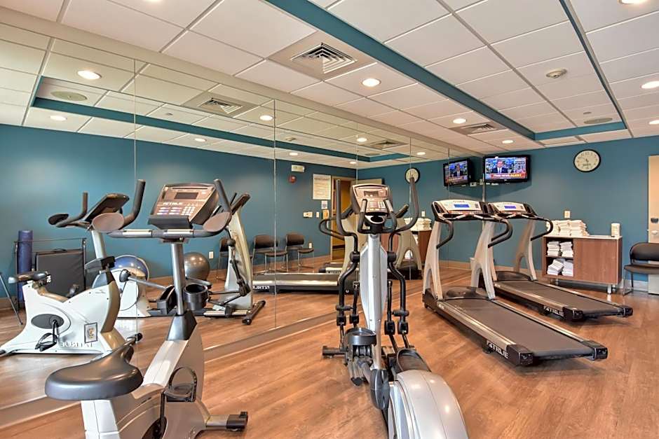 Holiday Inn Express and Suites Springfield Medical District By IHG