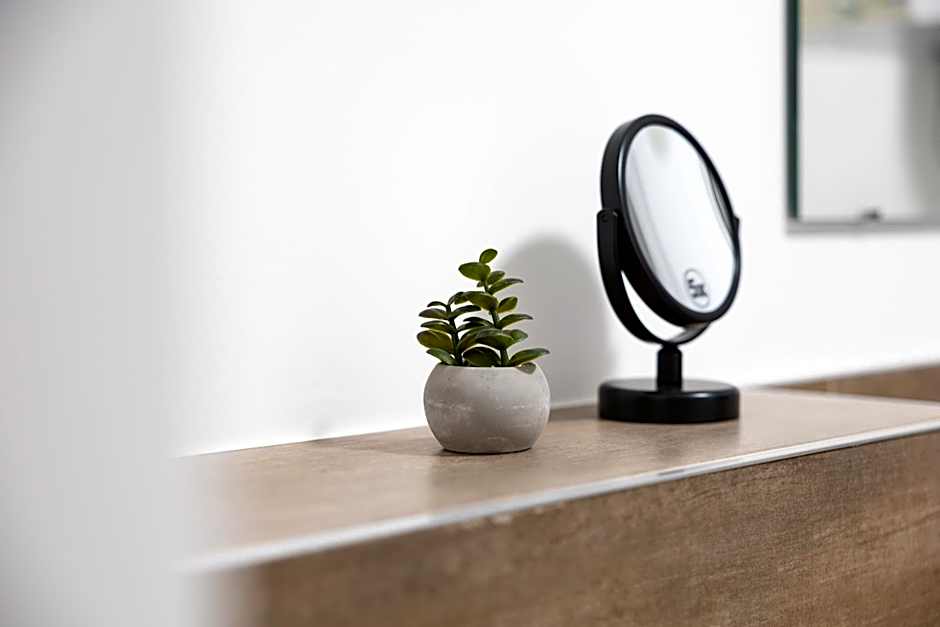 Apartments am Neuen Theater - Altstadt - Zentral - Küche - Wifi - Powered by Ko-Living