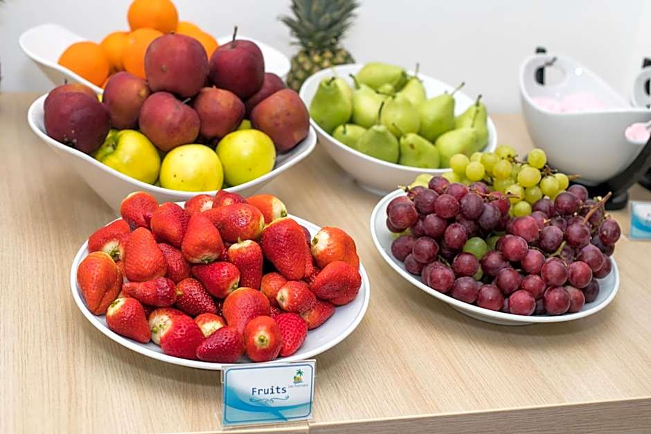 Les Palmiers Beach Boutique Hotel & Luxury Apartments