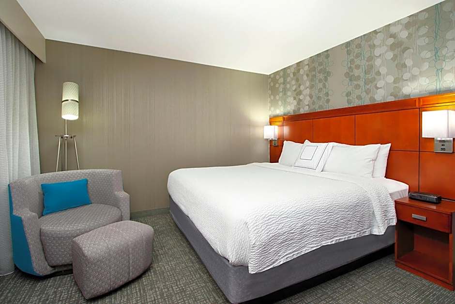 Courtyard by Marriott Oakland Downtown