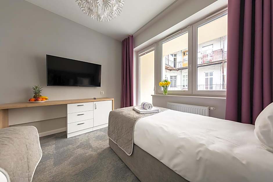PlayRoom Aparthotel
